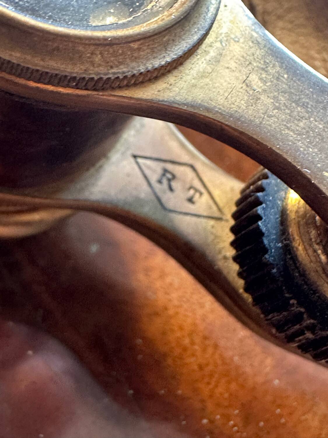 Theater binoculars early 20th century - Crocodile case