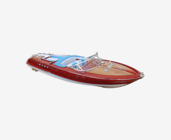 Maquette bateau Riva aquarama