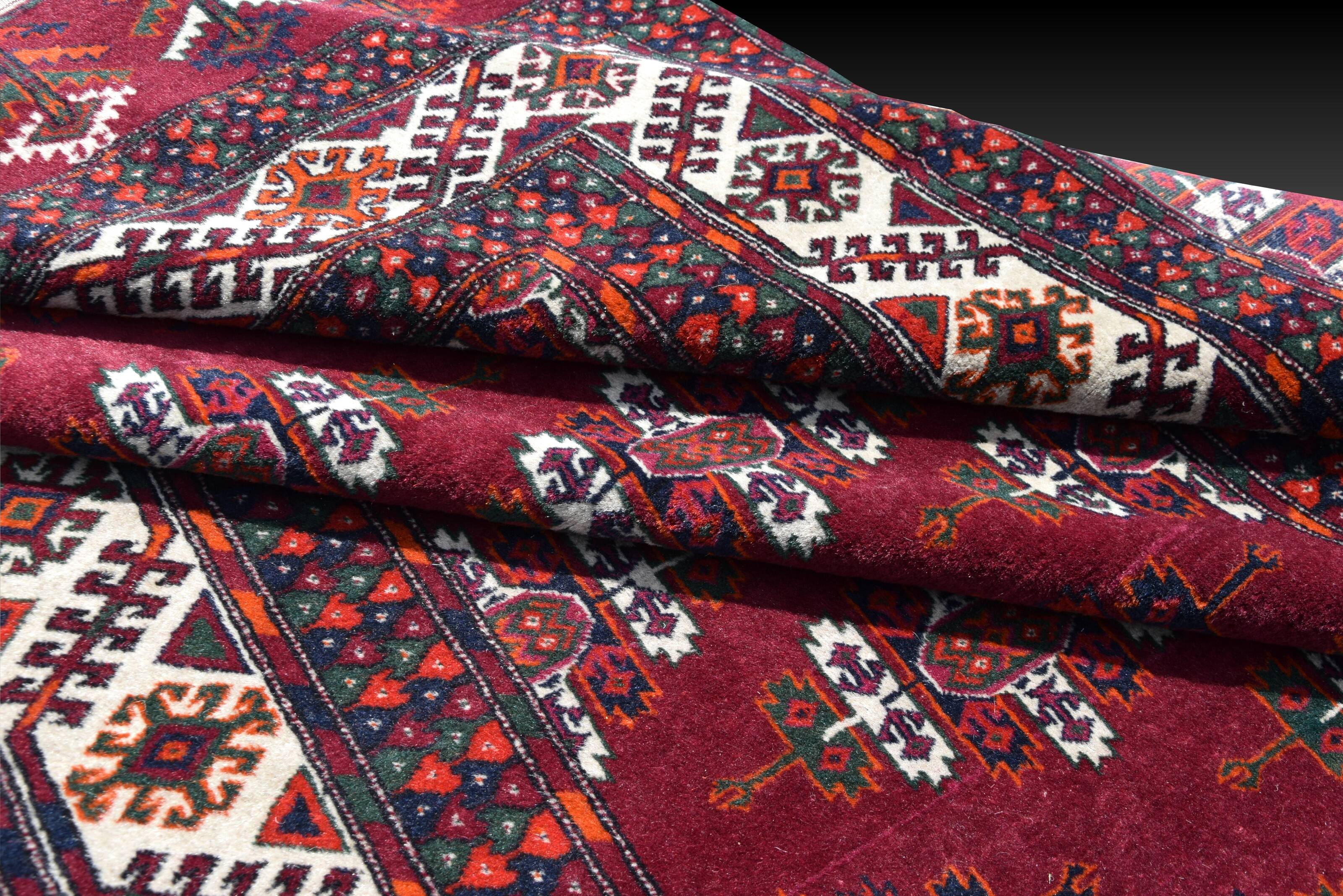 Turkmen Yomud Bukhara Oriental Rug: 2.40 X 1.60 Meters