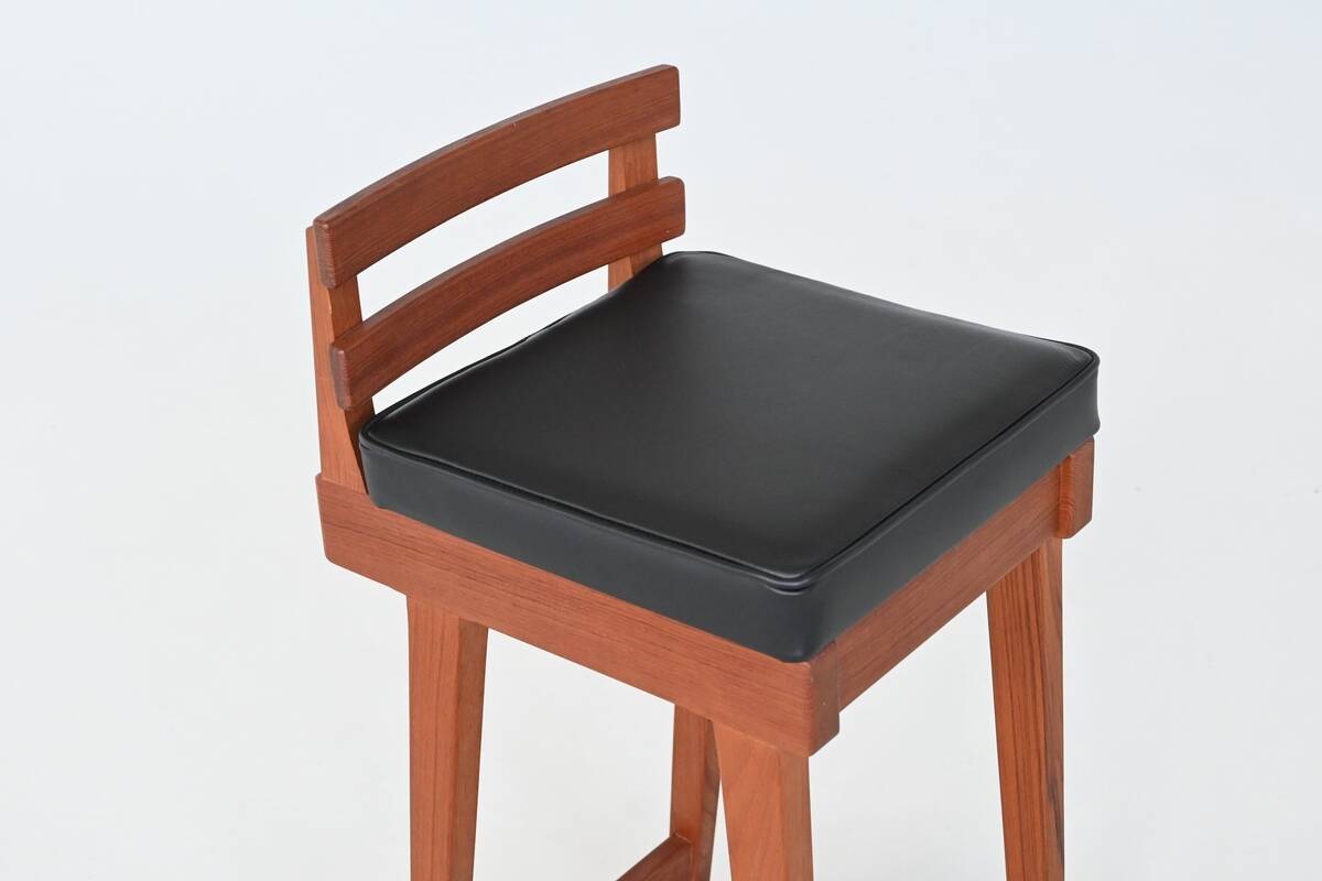 Erik Buck set of three bar stools in teak and leather Dyrlund Denmark 1960