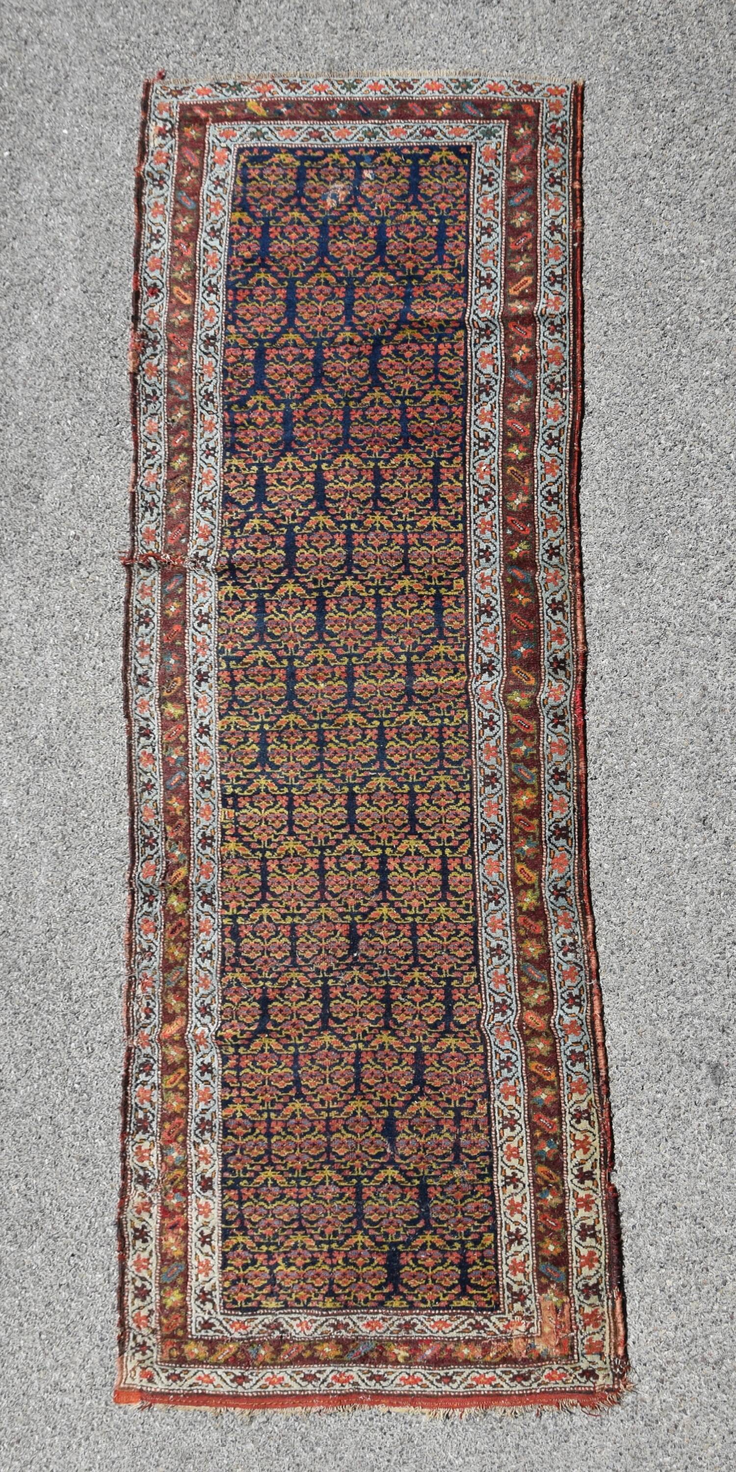 Oriental Malayer Rug Antique 3.28 x 1.20 Metres - Hallway Rug