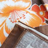 Vintage 70s flower power napkins, set of 12.