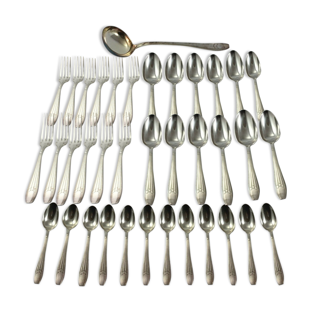 MÉNAGÈRE EN MÉTAL argenté écrin 37 pièces poinçon GG décor rouleau et coquille EUR 200,00 - FR