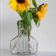 Mid-century Scandinavian modern art glass vase by Wiktor Berndt for Flygsfors, Sweden