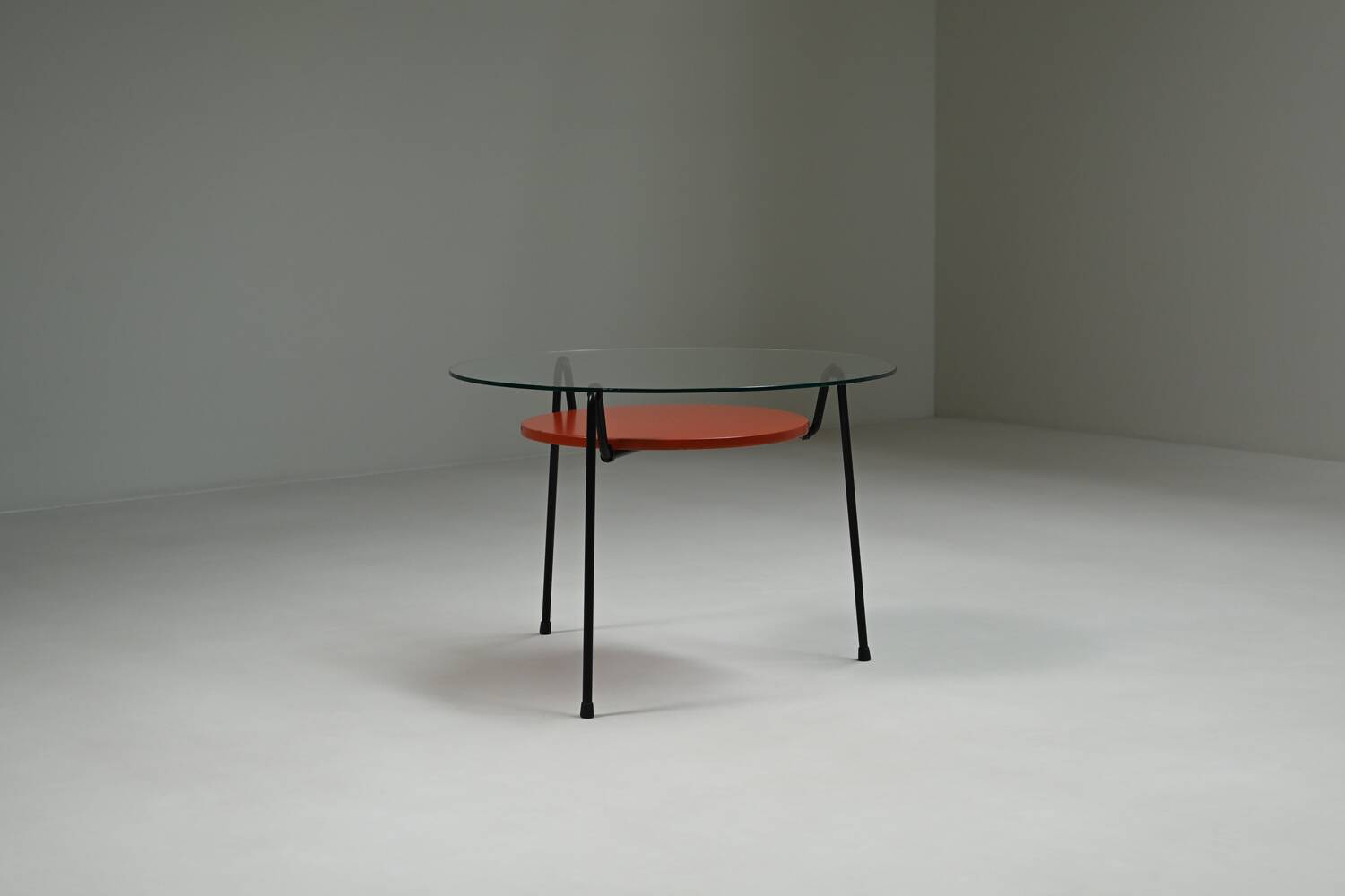 535 “Mug” table by Wim Rietveld for Gispen, 1950s The Netherlands.