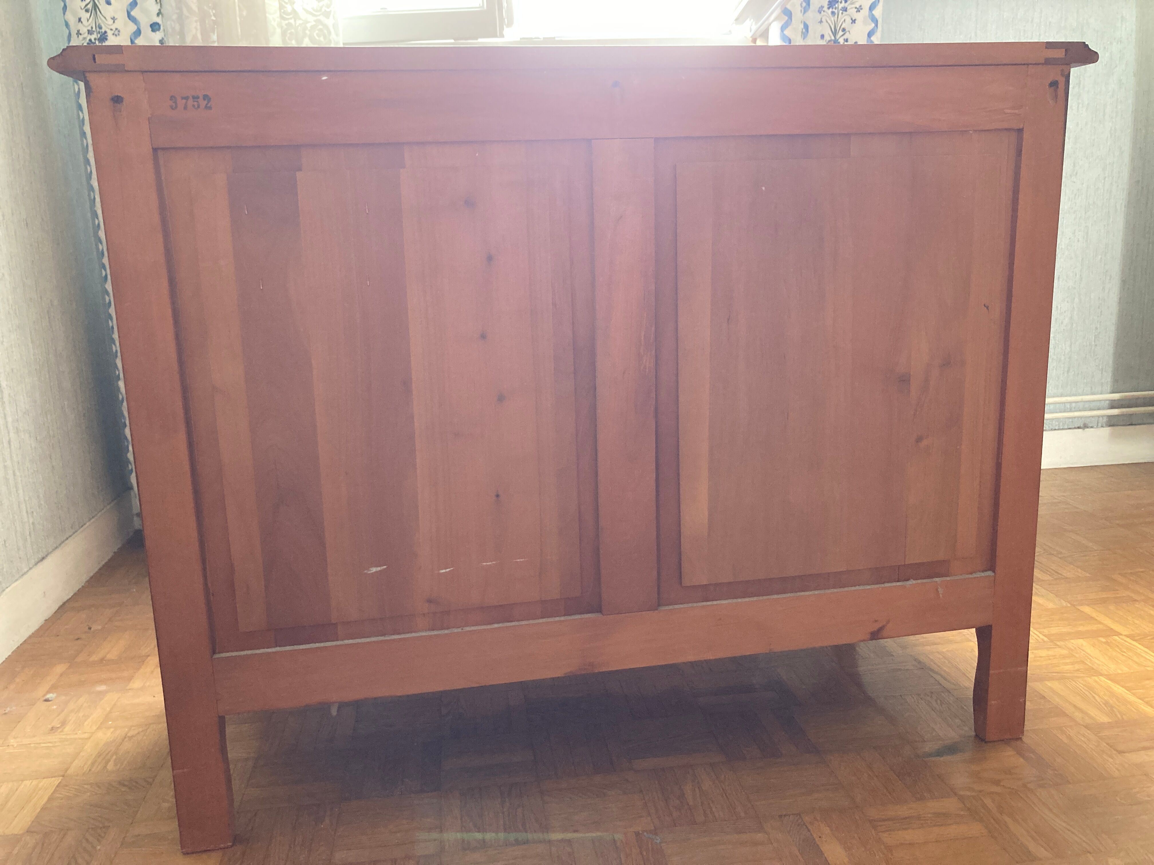 Chest of drawers 3 drawers in blond cherry Louis XV style