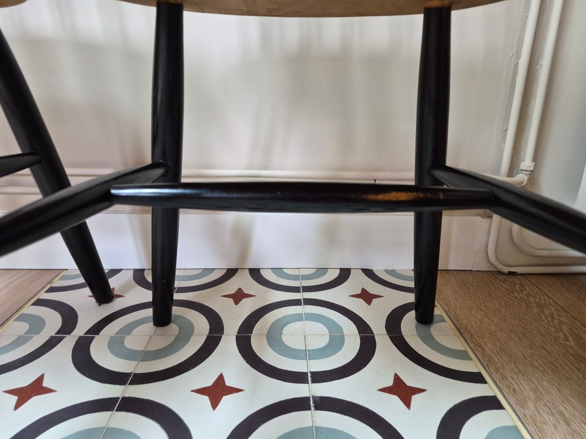 Lot de 2 chaises scandinaves type Fanett