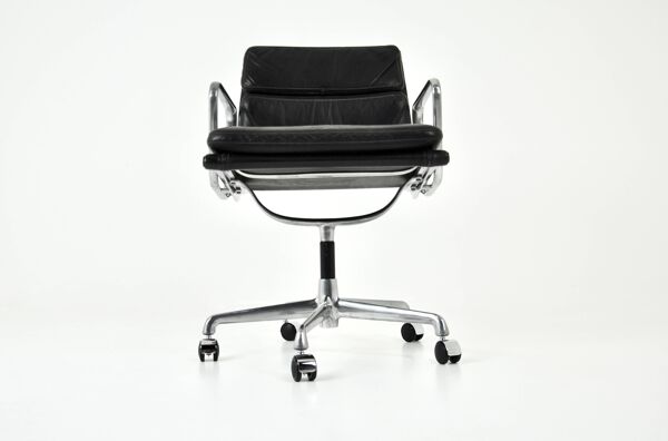 Chaise de bureau par Charles et Ray Eames pour Icf, années 1970