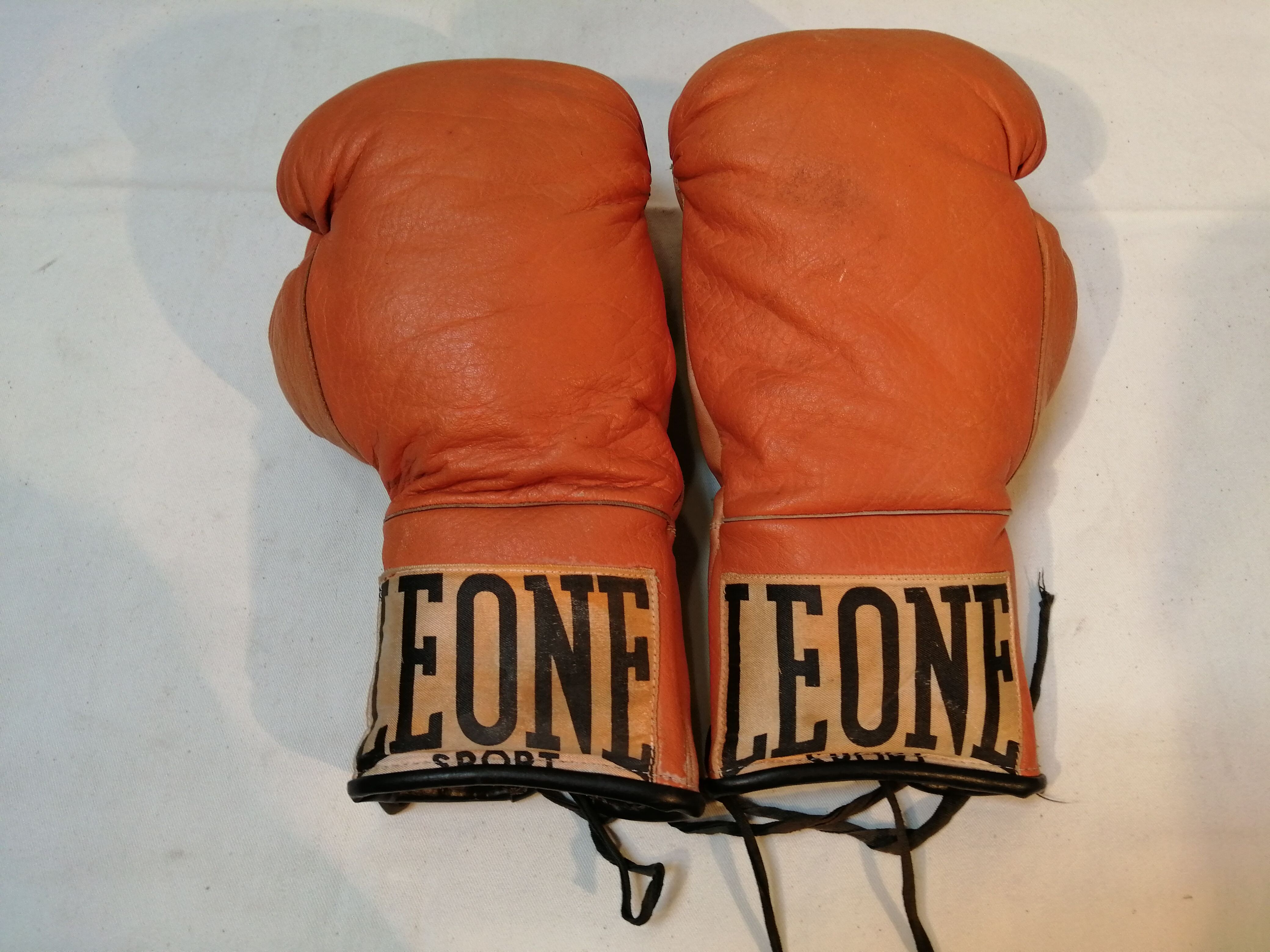 Vintage Leone Anniversary Leather Boxing Gloves 1947
