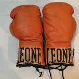 Vintage Leone Anniversary Leather Boxing Gloves 1947
