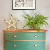Petite commode rustique