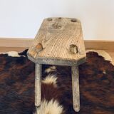 Primitive milking stool