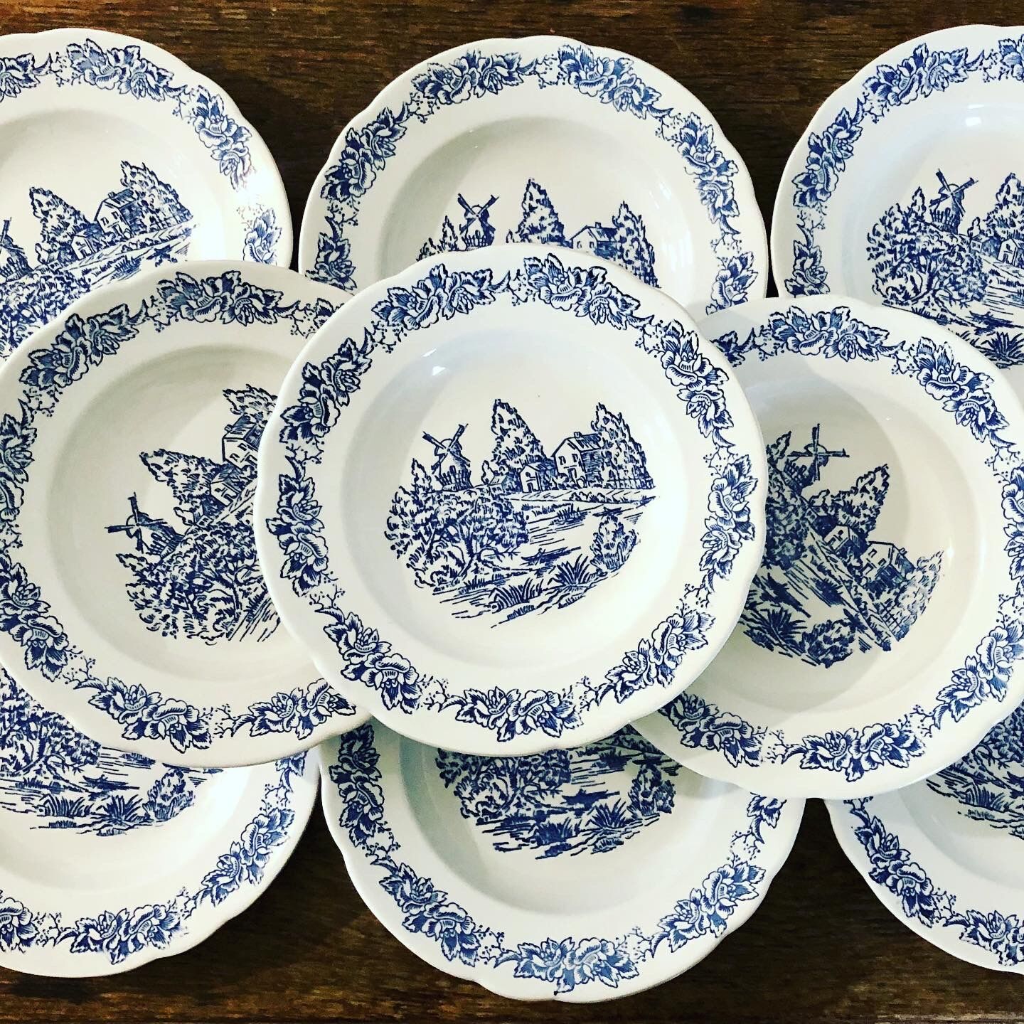 Lot de 9 assiettes creuses