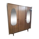 Wardrobe with mirrors