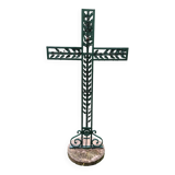 Rare grande croix en fer forgé