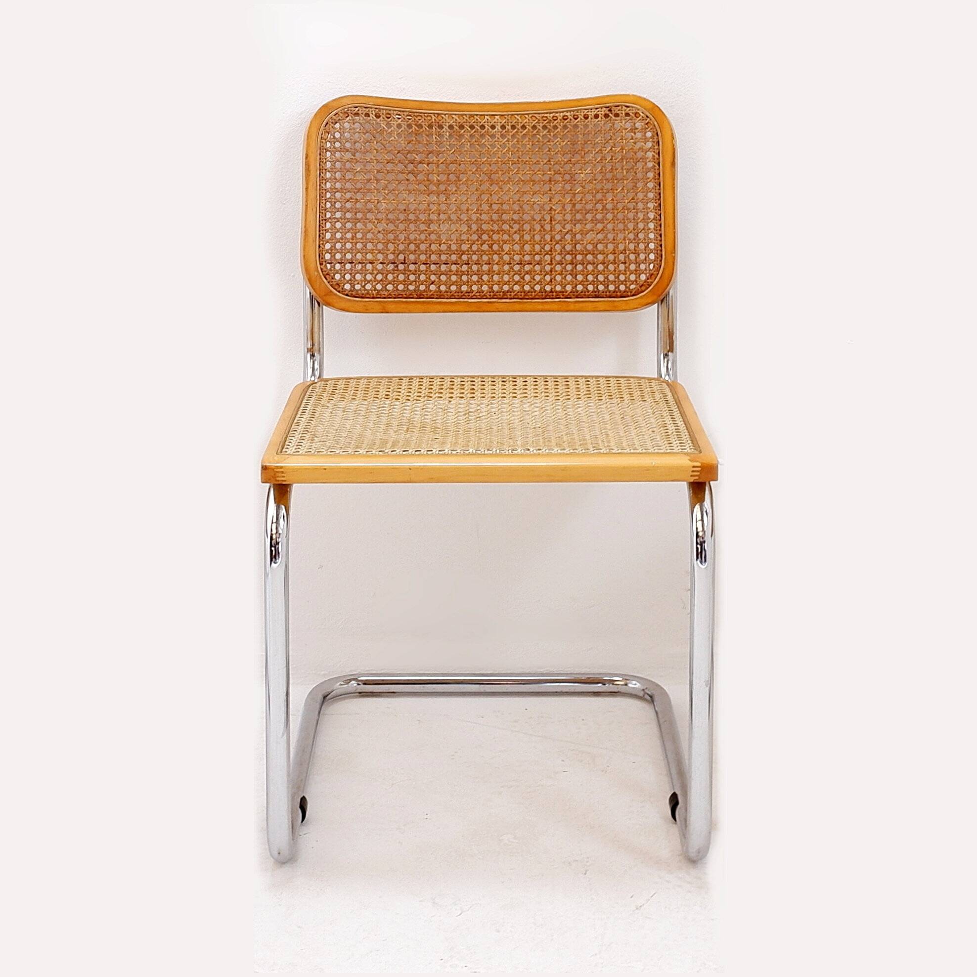 Vintage Cesca chair in light wood - Italy