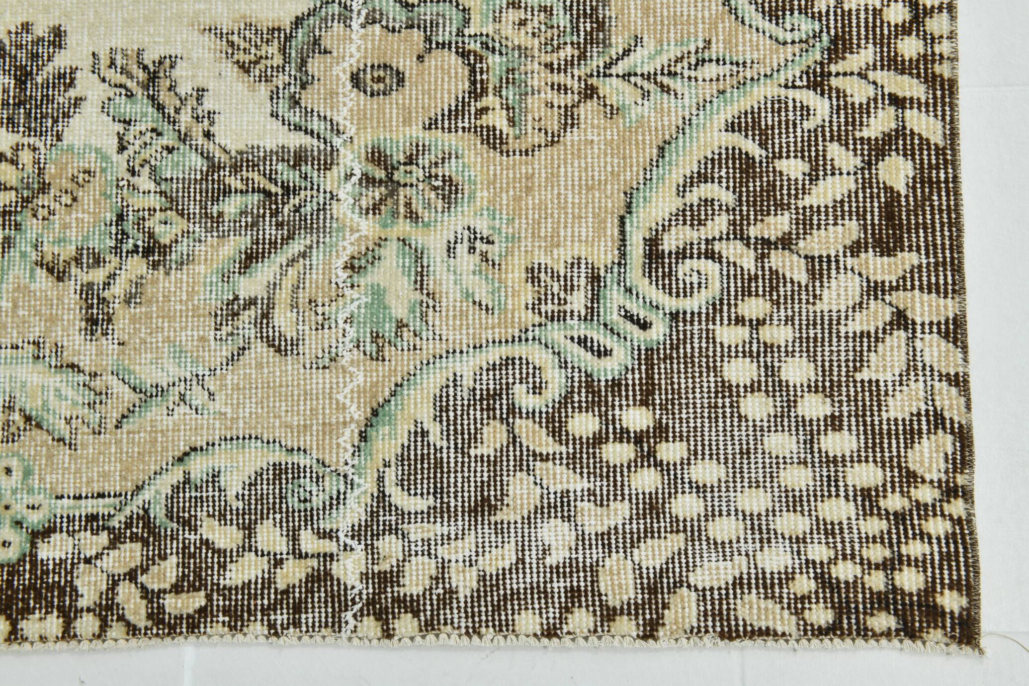 6x9 Light Green & Beige Turkish Vintage Rug, 173x267Cm