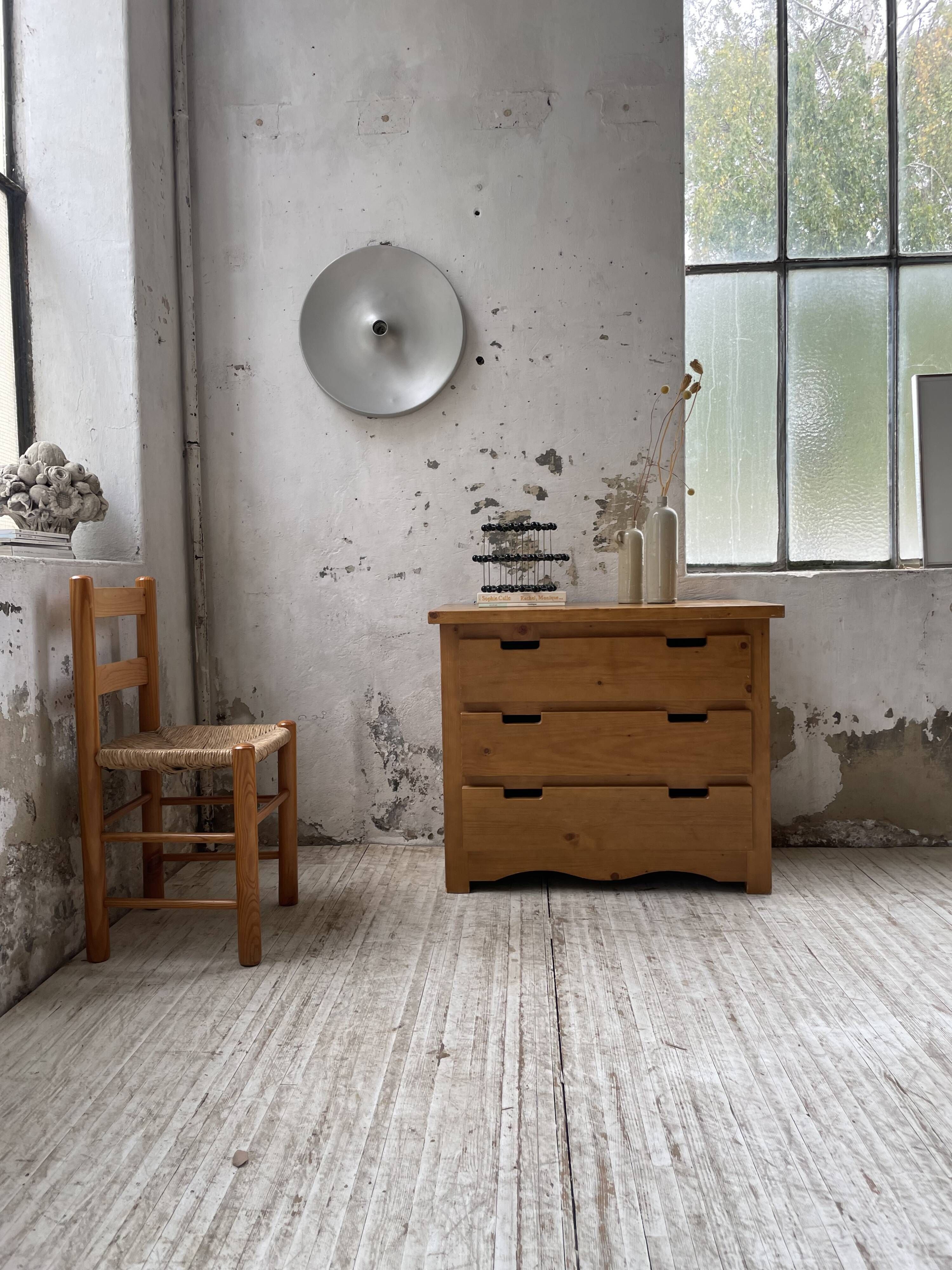 80s pine chest of drawers, mountain furniture