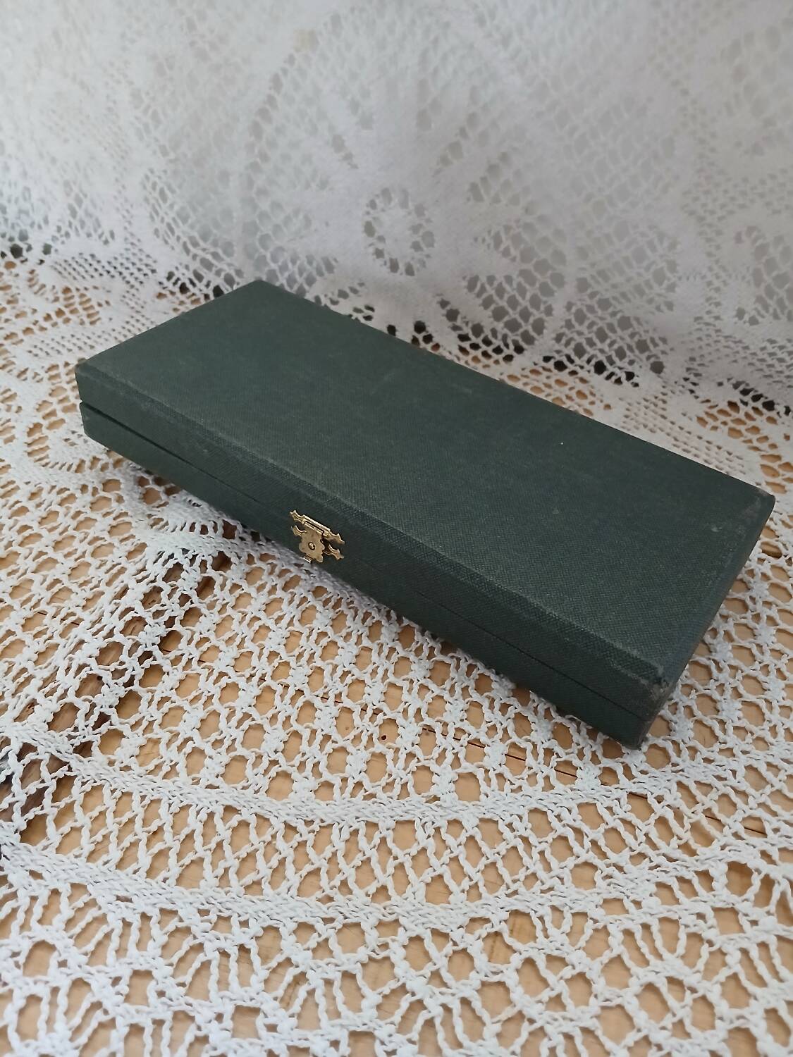 12 couteaux anciens en bakélite + inox