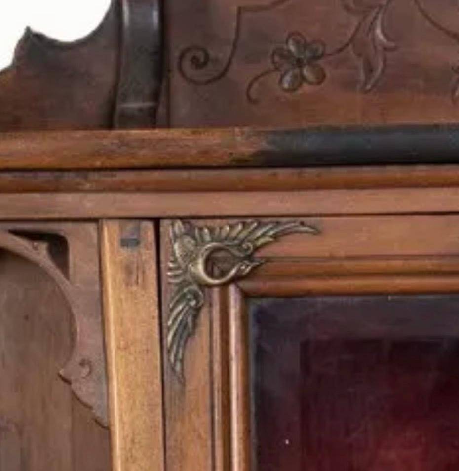 Bibliothèque vitrine  attribué à l'atelier Gabriel Viardot Fin XIXe