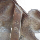 Pair of embraces in numerotée solid brass, rocaille style
