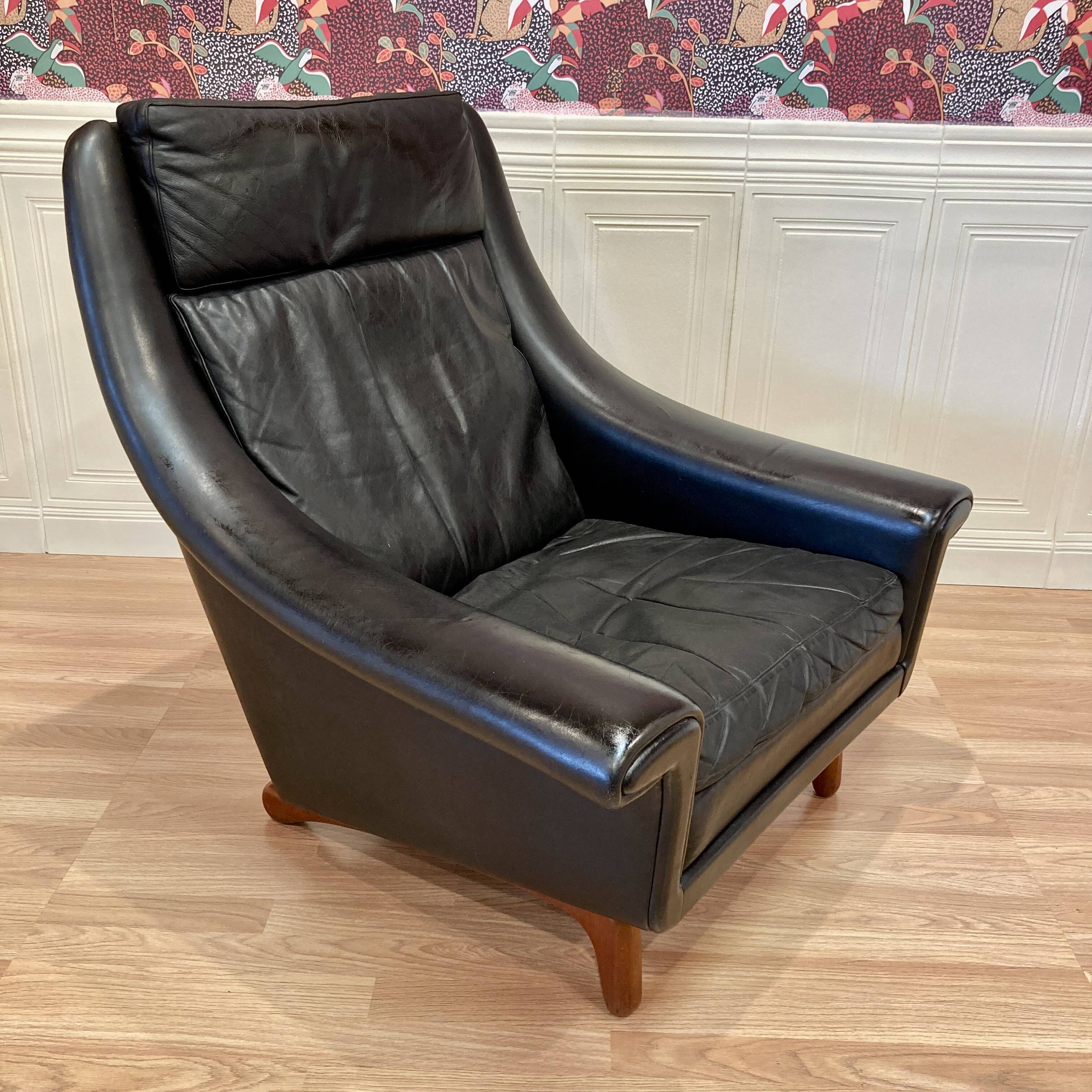 Fauteuil design scandinave Aage Christiansen cuir noir 1950.