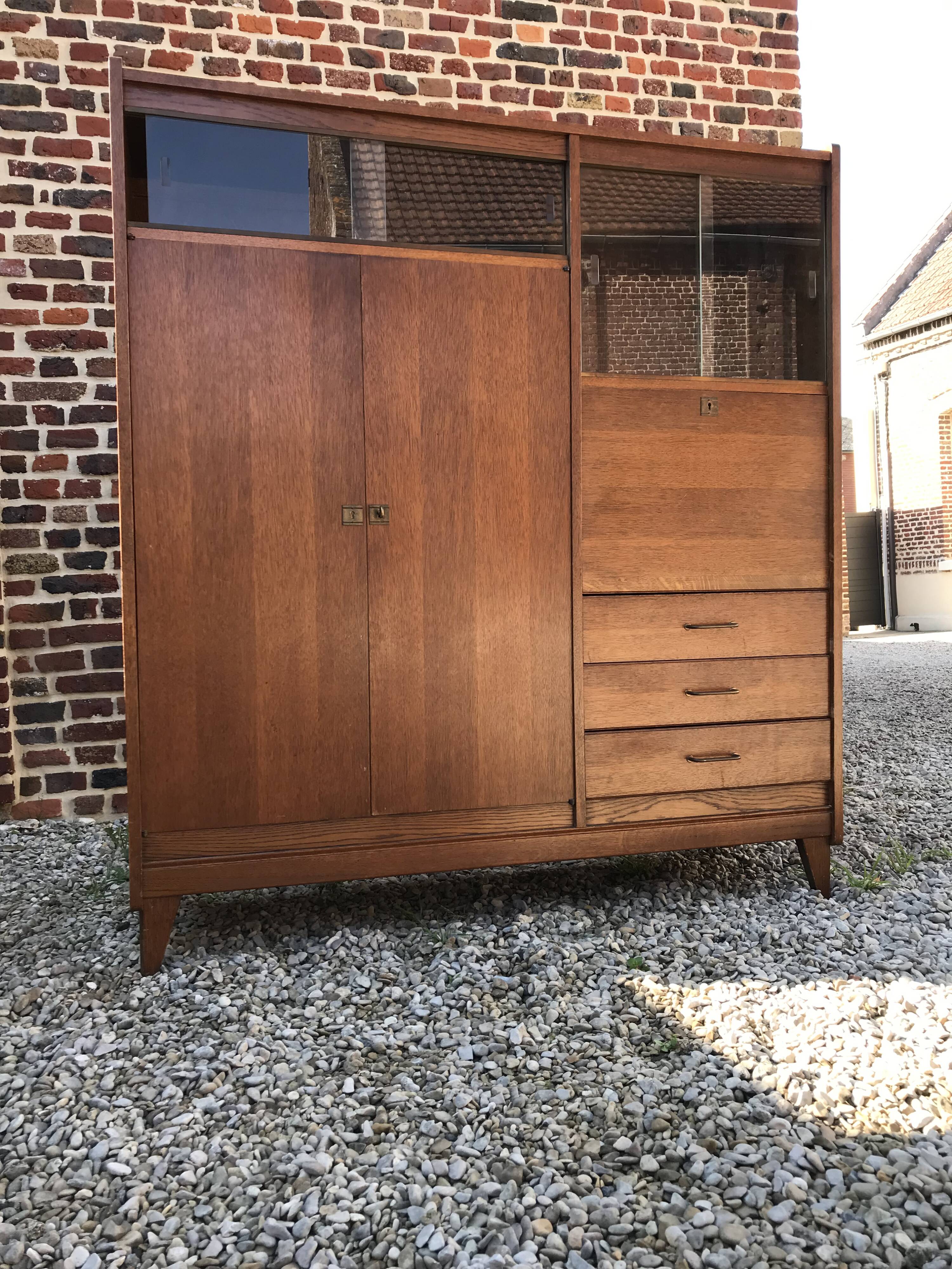 Buffet vintage pieds compas