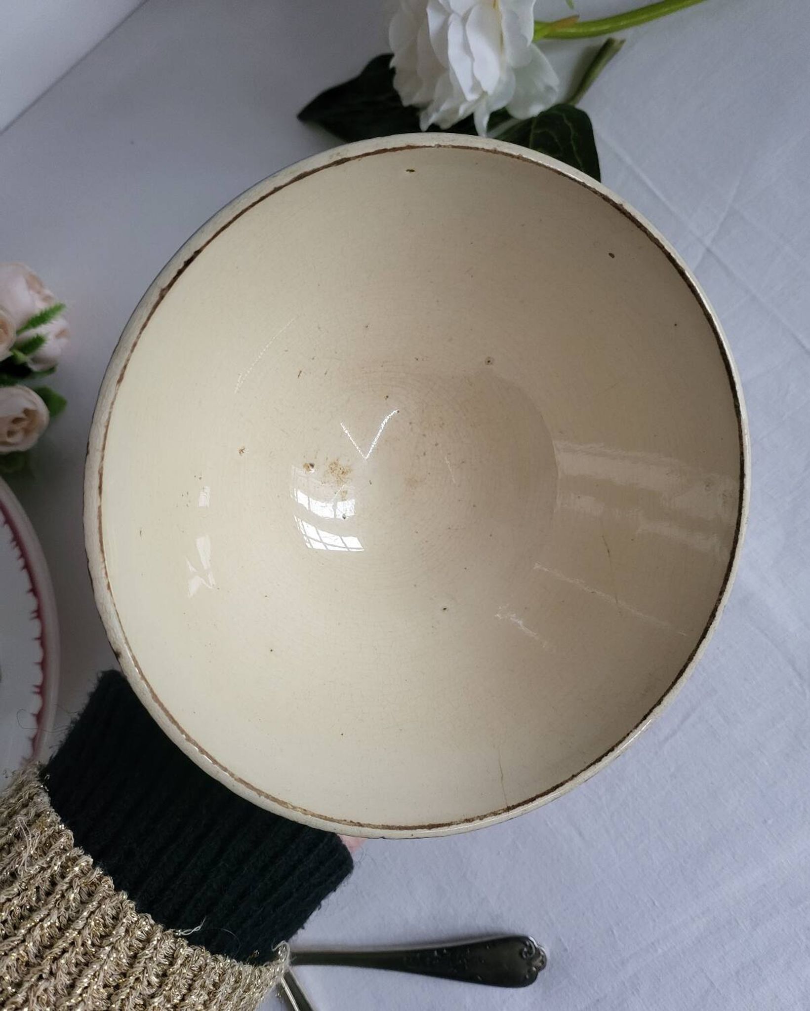 Antique Lunéville earthenware bowl KG with blue polka dots
