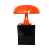Lampe de table Nesso orange, réédition par Artemide