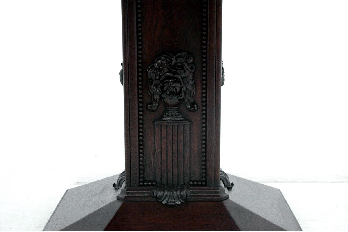 Antique table, Western Europe, early 20th century