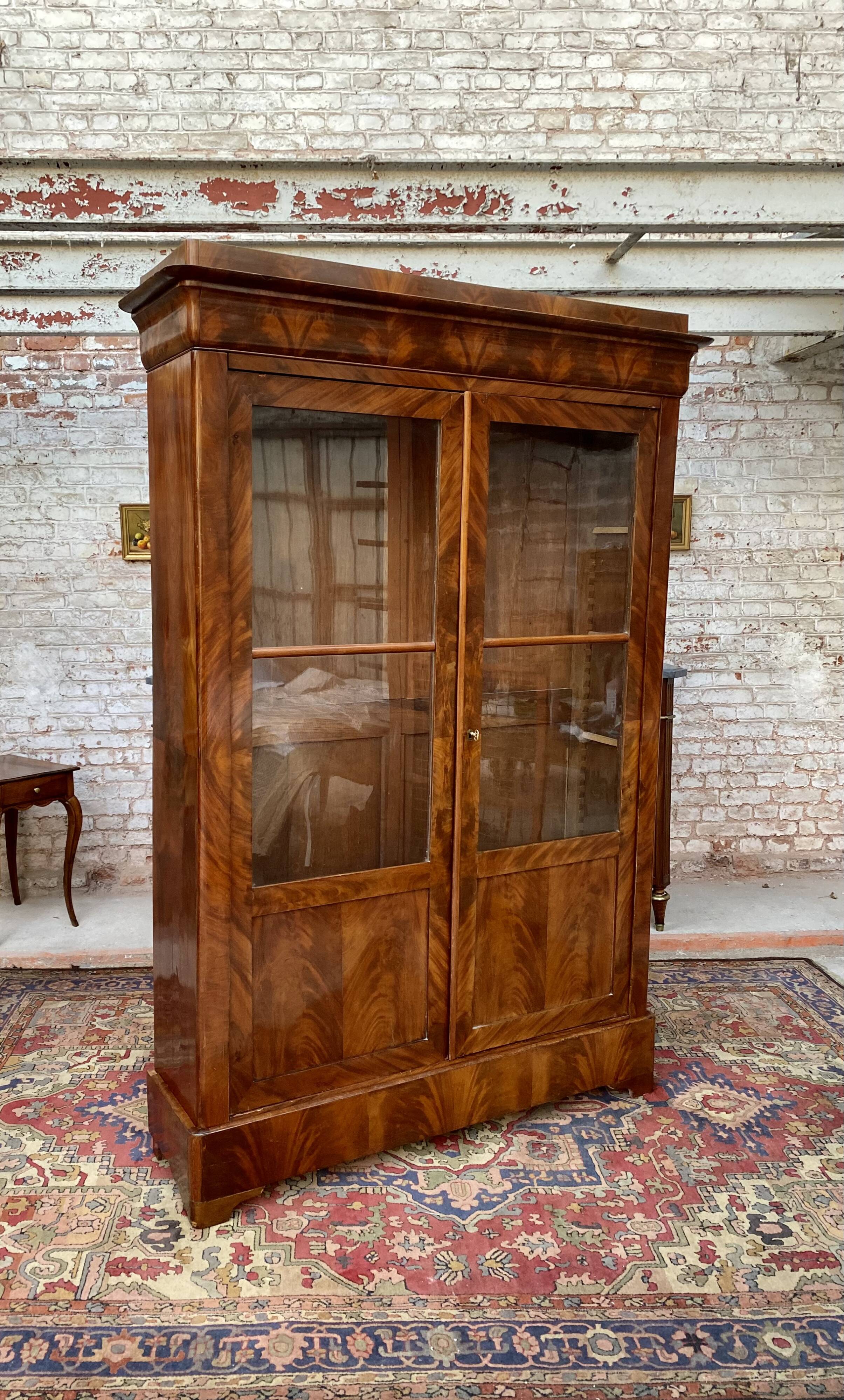 Library in mahogany flammé period Louis Philippe XIXth