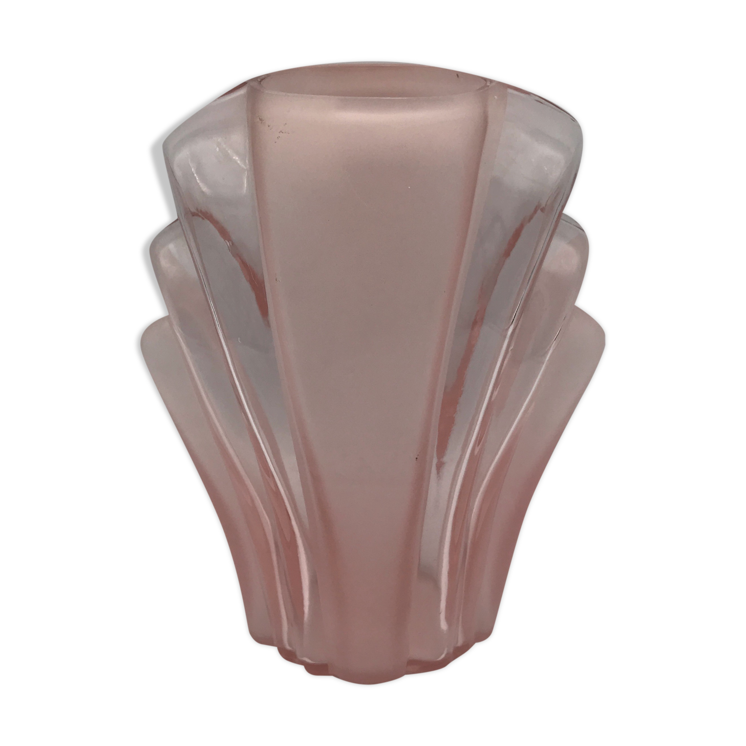 Vase en verre moulé rose art déco 18 cm