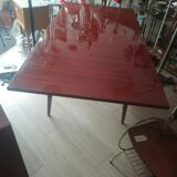Dining room table