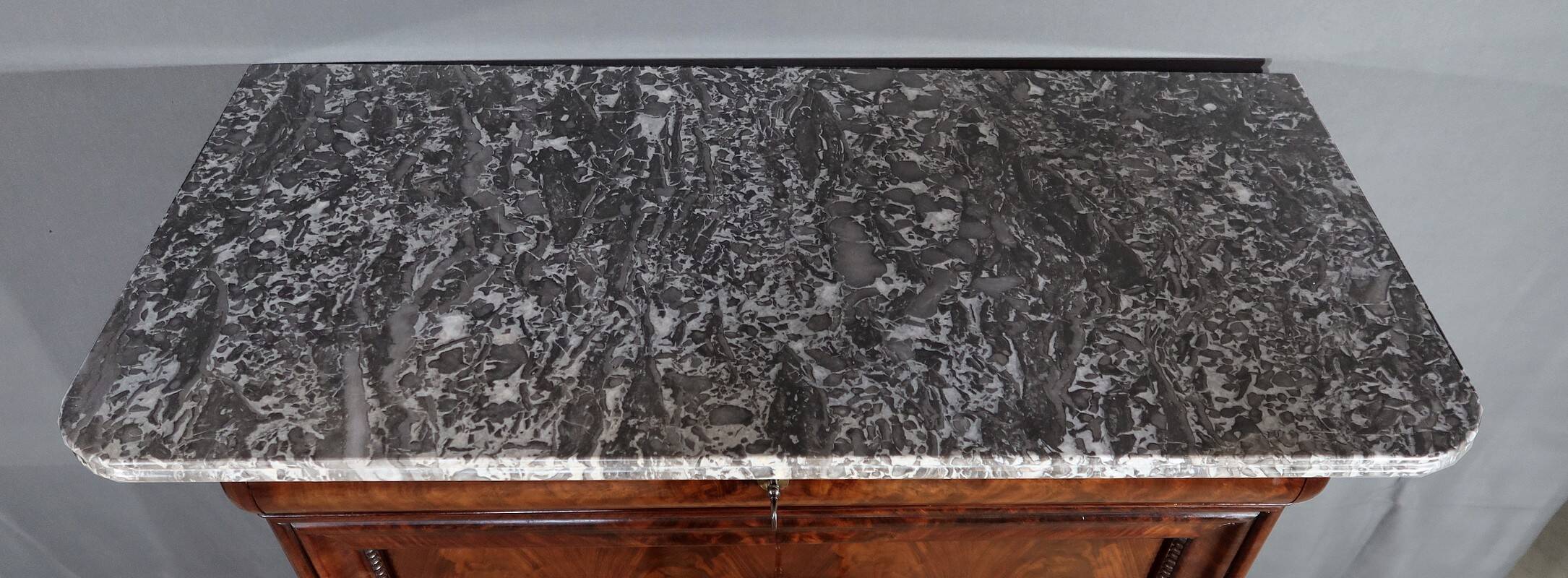 Small Secretary in Burl Mahogany Veneer, Restoration Period – Early 19th Century