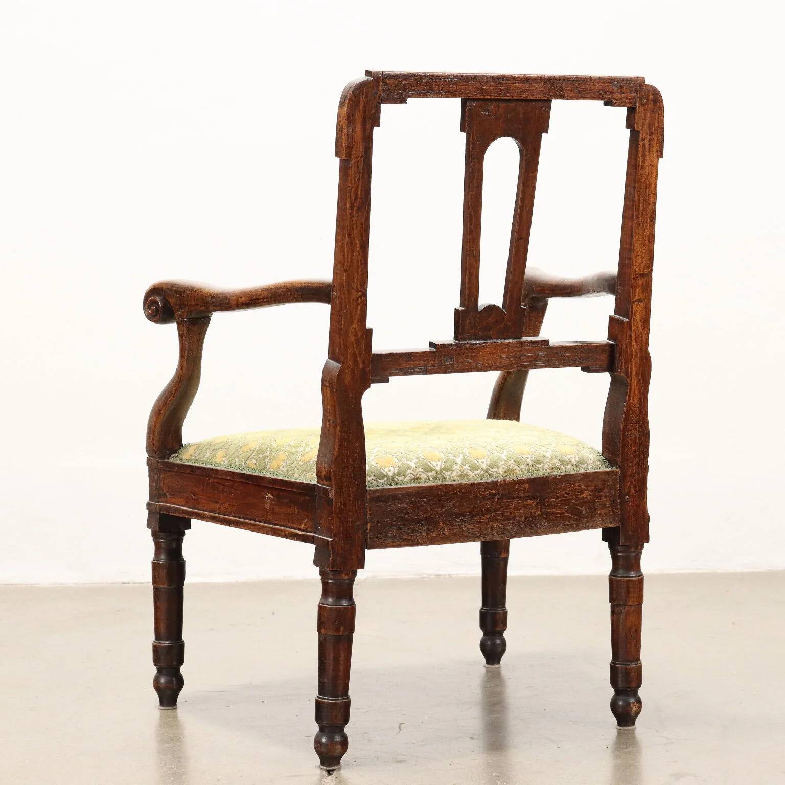 Antique Directoire armchair in fabric, Italy, late 19th century.