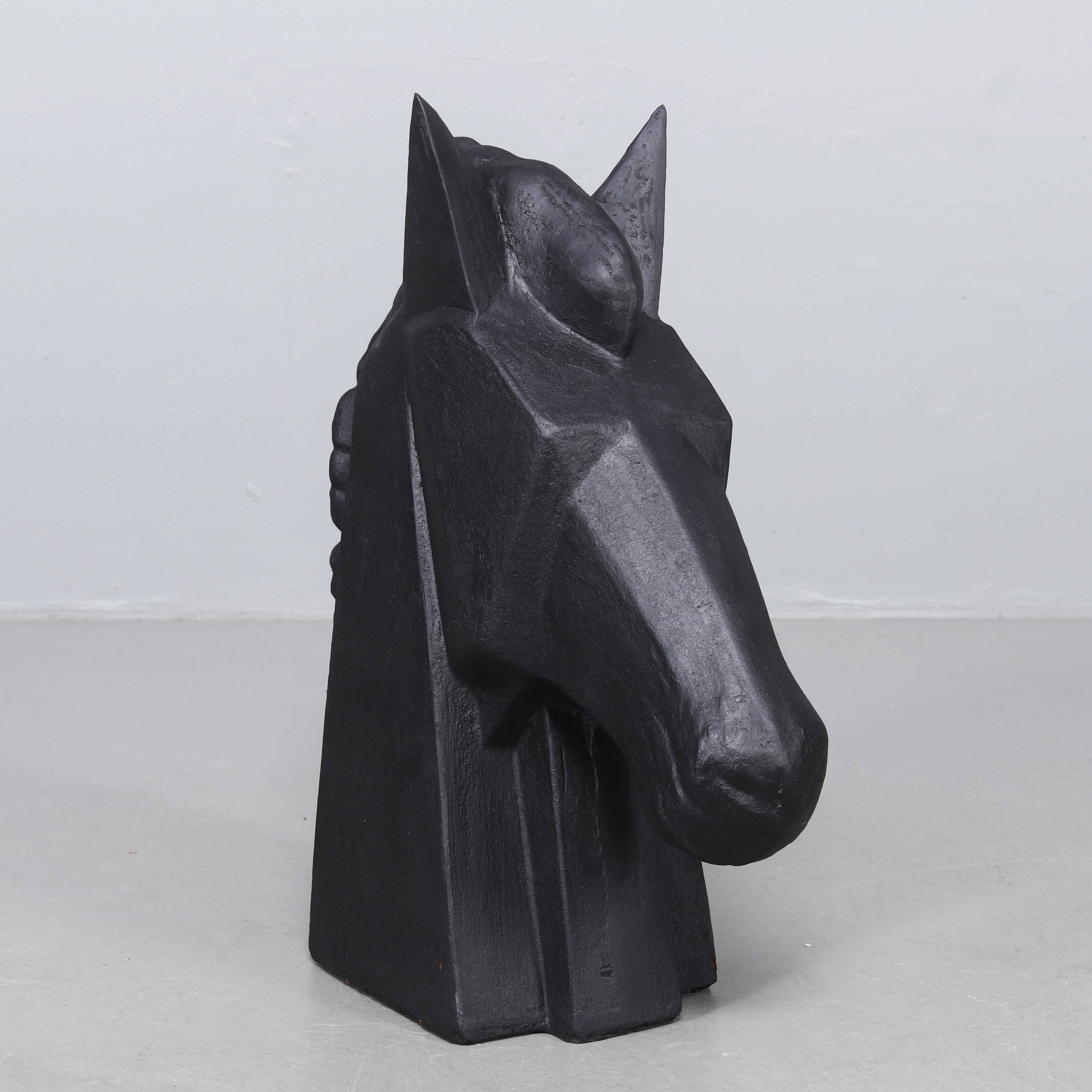 Sculpture de tête de cheval en fonte par Andreas Wargenbrant (4/8)
