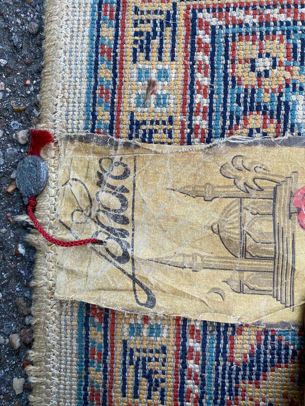 Authentic Persian Lahore rug in burgundy wool 135x200cm