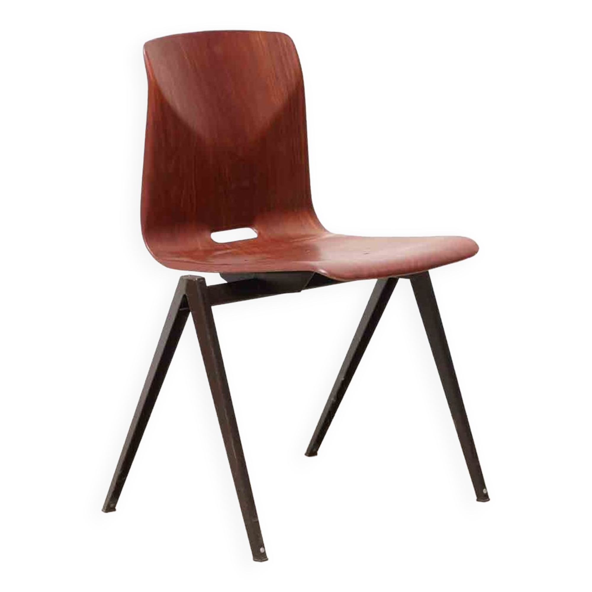 Chaise Galvanitas S22 acajou et pied marron