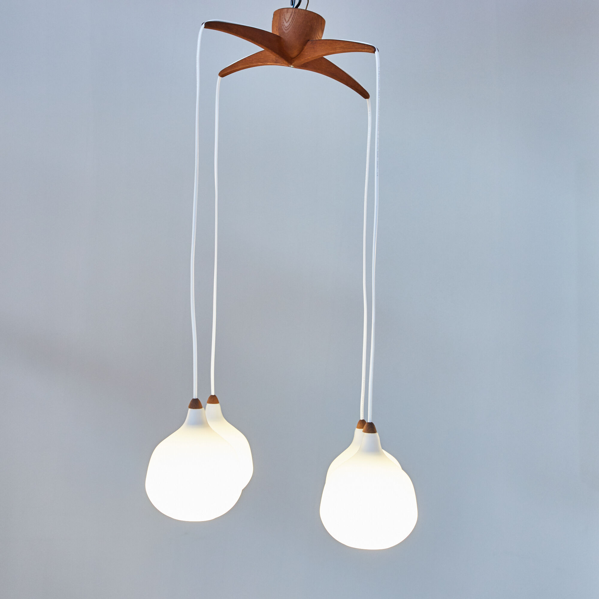 Pendentif satiné par uno &östen kristiansson pour luxus