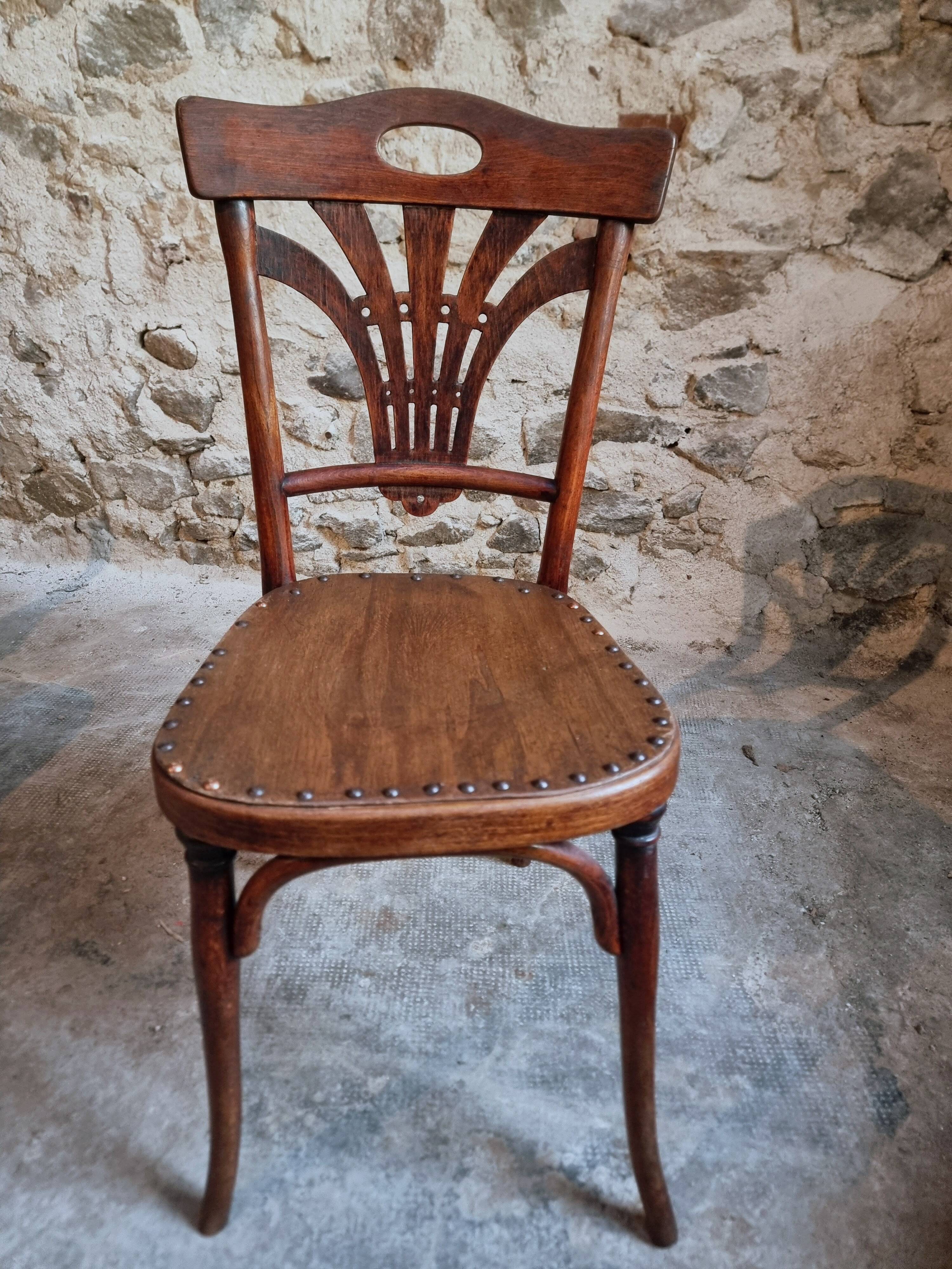 Ensemble de 4 chaises bistrot françaises anciennes Thonet – vers 1920