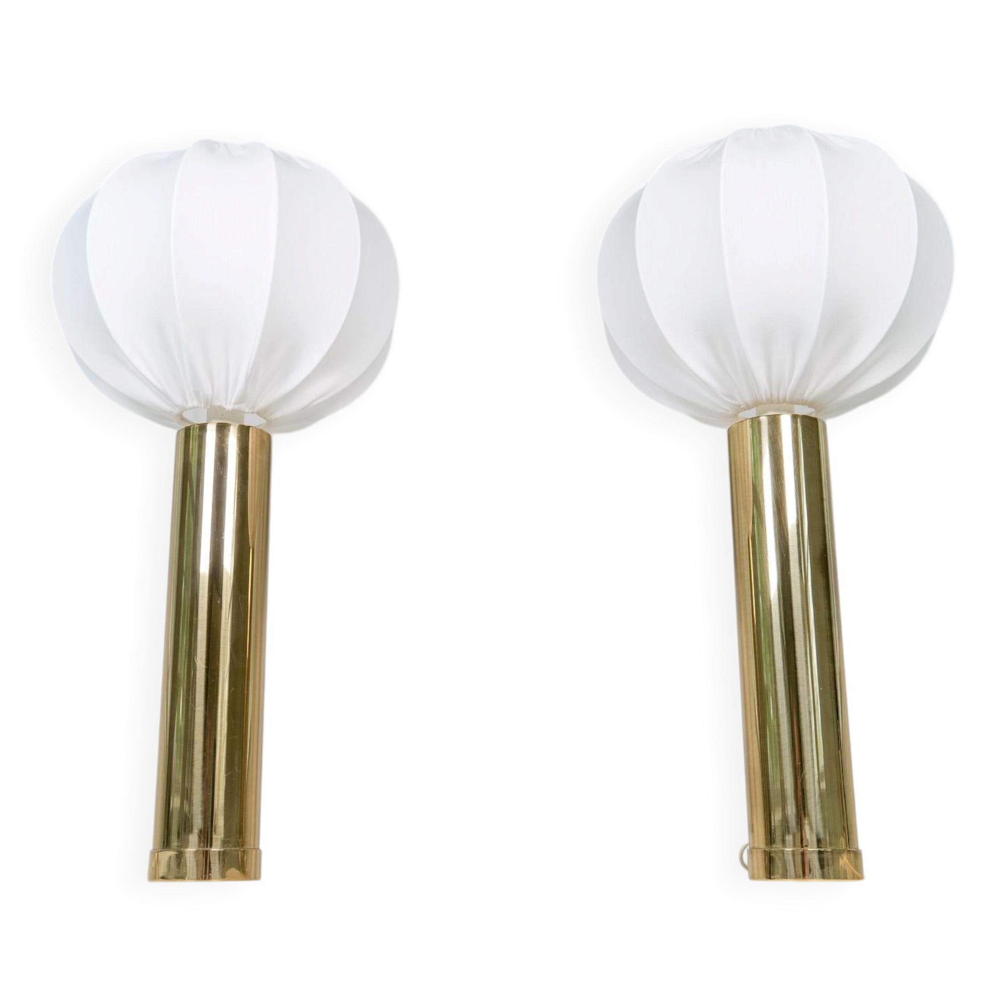 Pair of large Bergboms B-010 table lamps in brass, mid-century, 1960s, Sweden.
