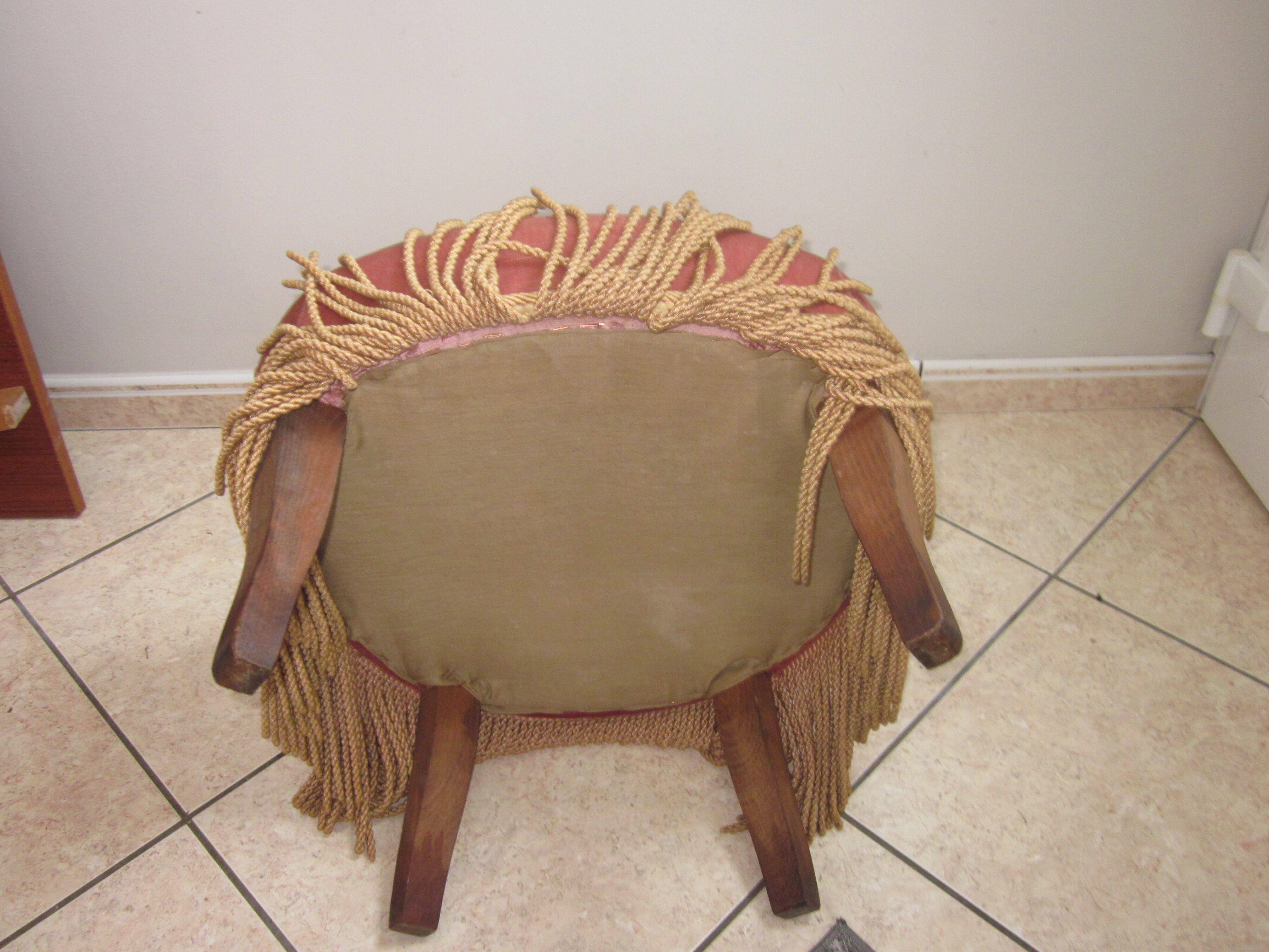 Vintage toad armchair