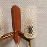 Applique danoise double en teck, laiton et verre cristal.