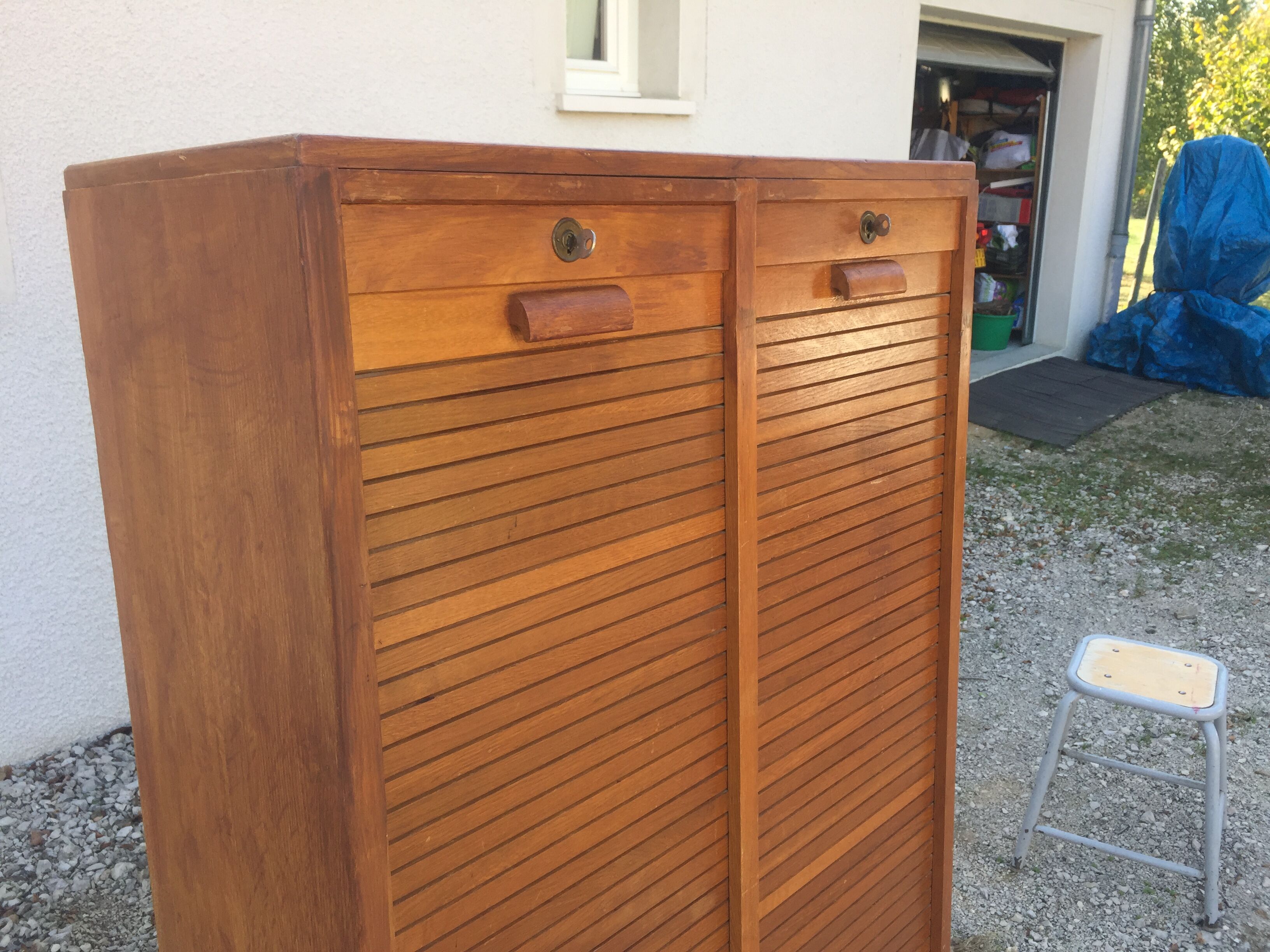 Filing cabinet in light oak