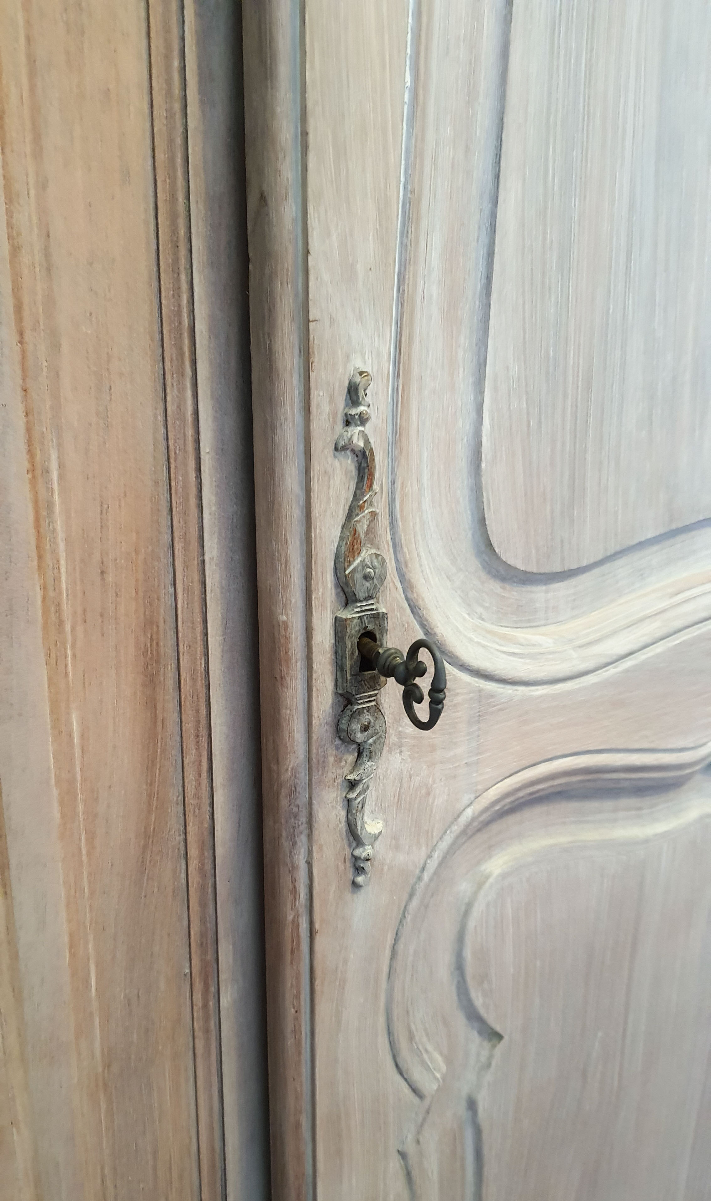 Louis XV wardrobe 3 doors wardrobe ceruse