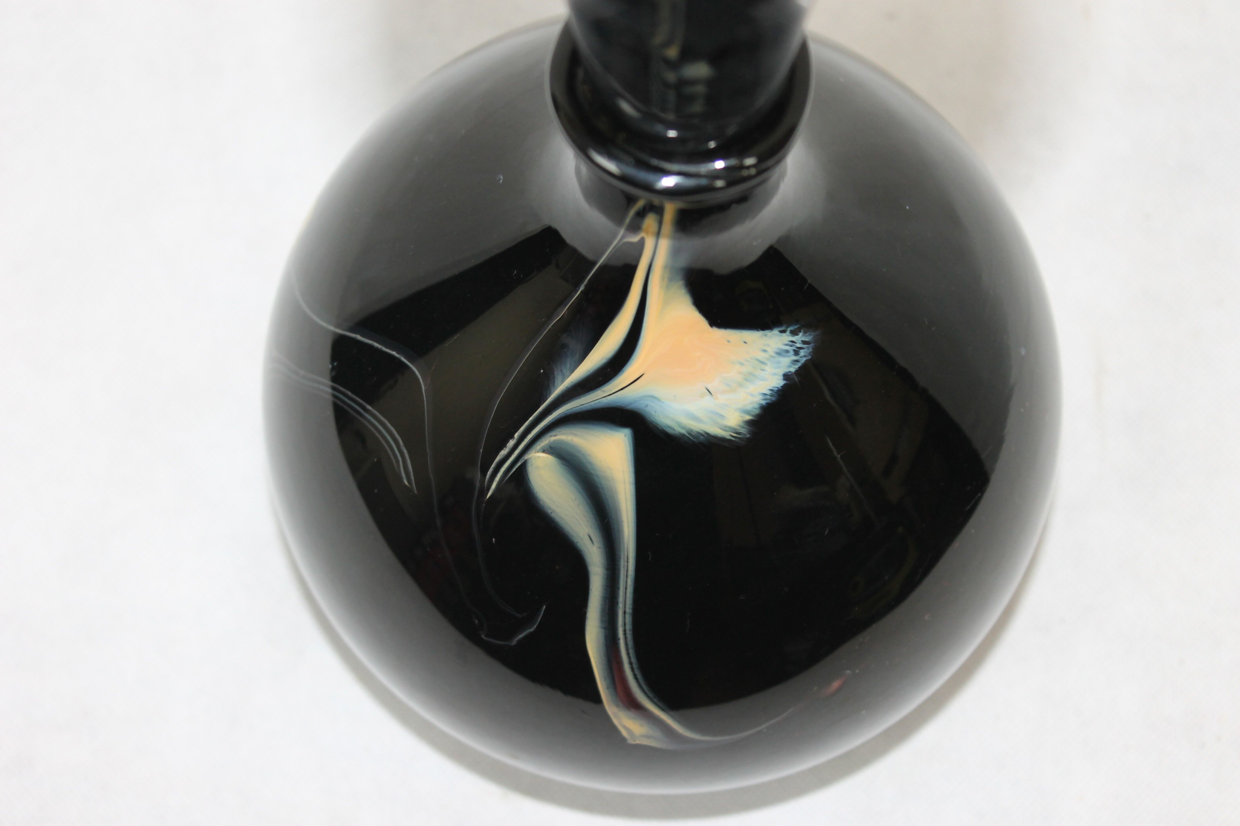 Glass carafe with cap