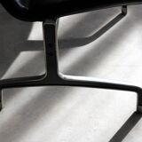 Vintage armchairs | jorgen kastholm | series 8000 | design