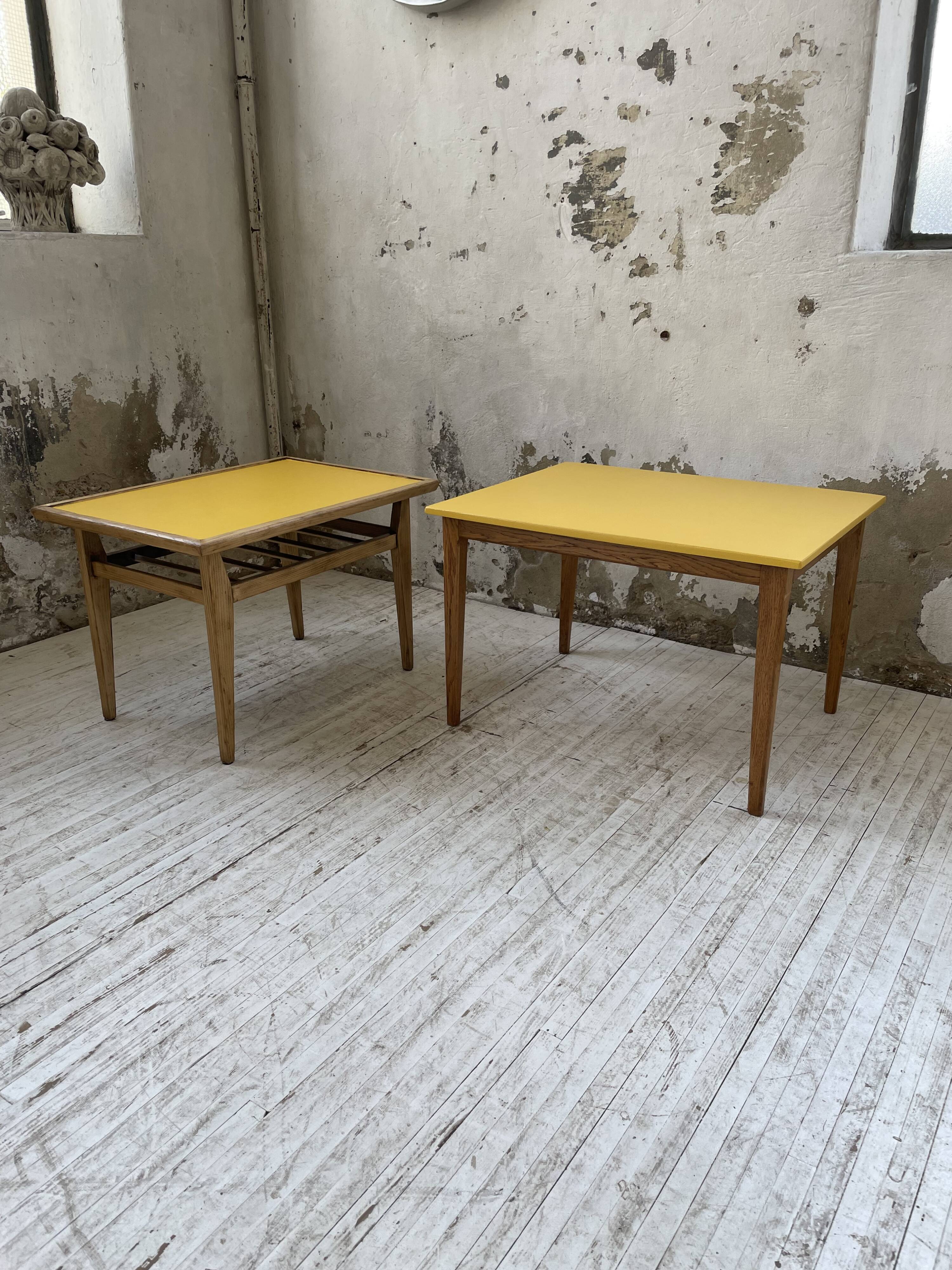 Duo de tables basses bois jaune