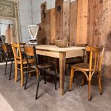 Farm table