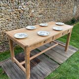 Farmhouse table with 2 drawers in solid beech